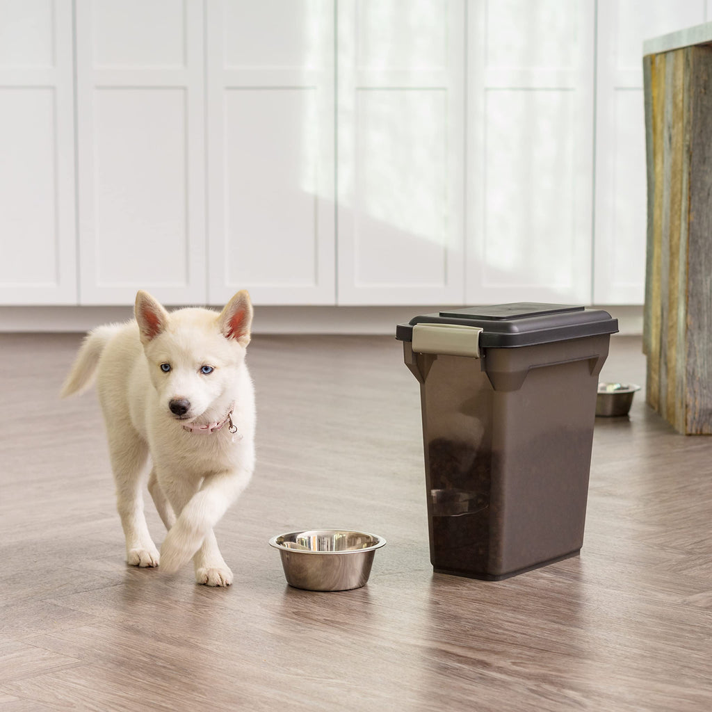 IRIS USA Dog Food Storage Container, Up to 13 lbs, Dark Gray, Made in USA | Includes 2-Cup Scoop, Airtight Seal, BPA-Free, Bird Seed, Cat food, Treats, Keeps Kibble Fresh, Pellets